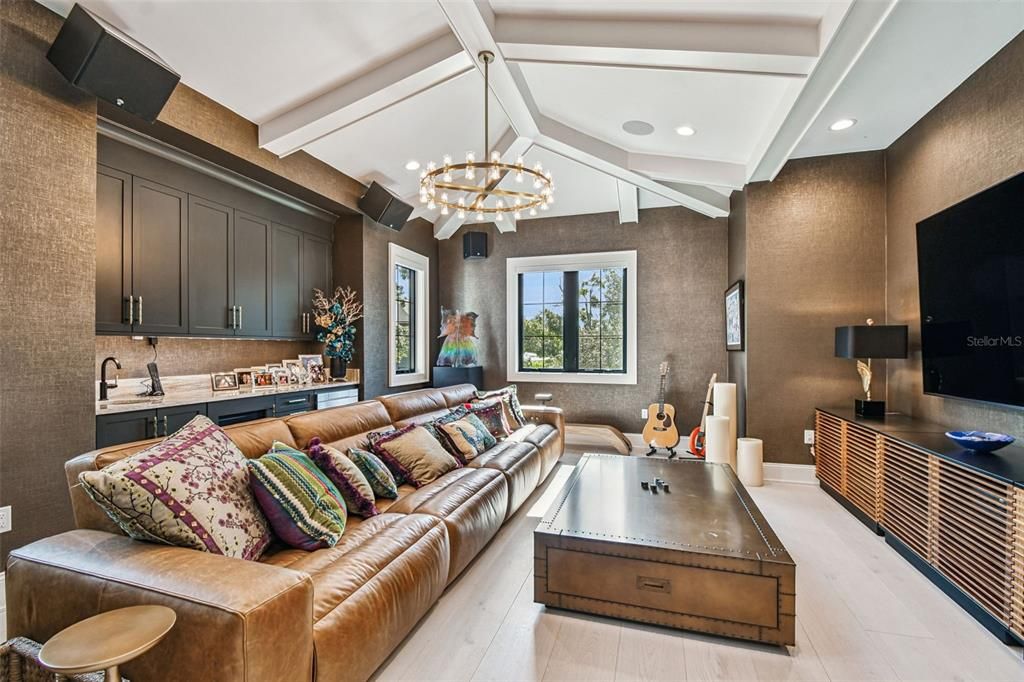 For Sale: $3,900,000 (4 beds, 4 baths, 4558 Square Feet)