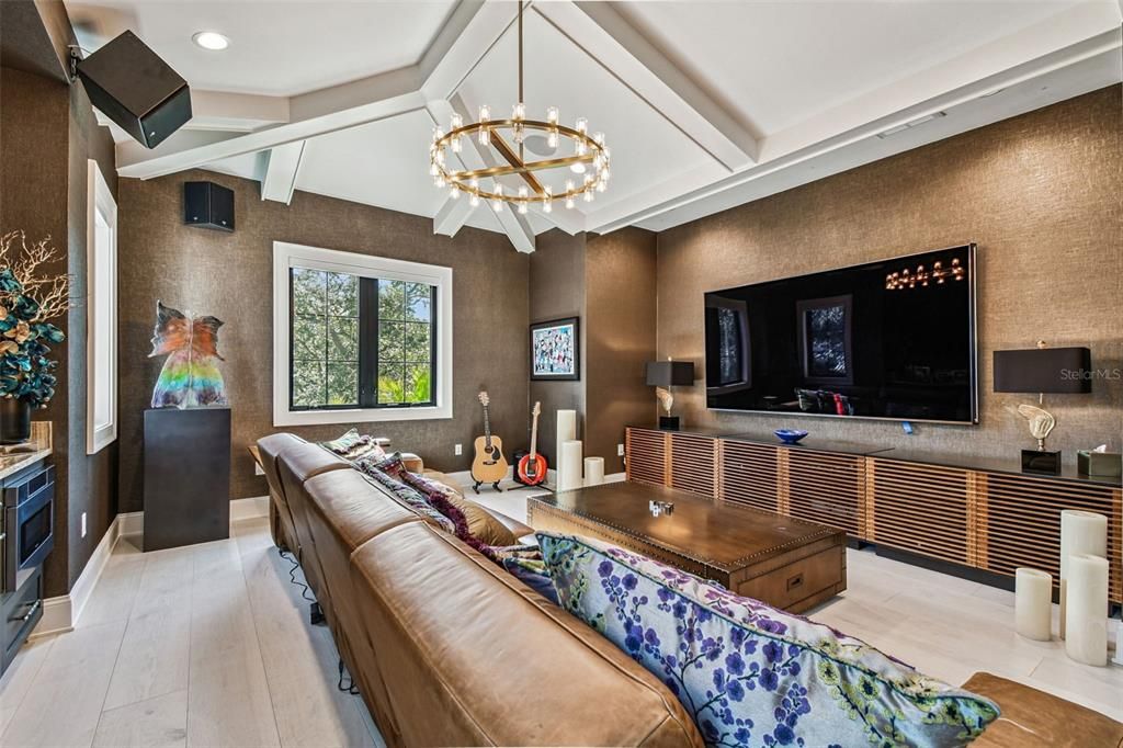 For Sale: $3,900,000 (4 beds, 4 baths, 4558 Square Feet)