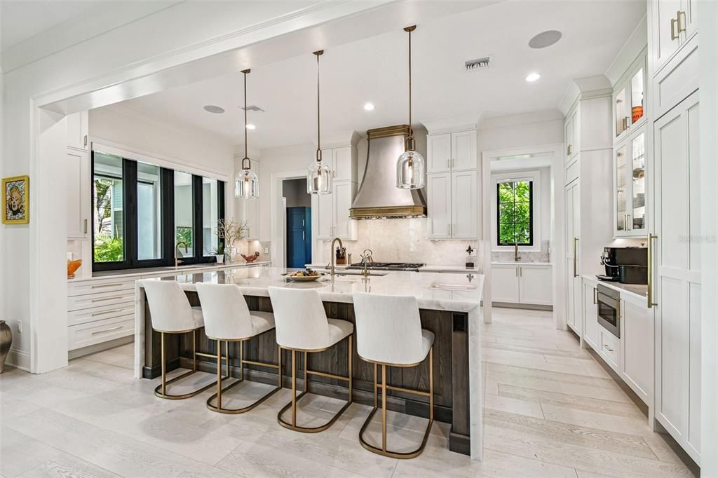 For Sale: $3,900,000 (4 beds, 4 baths, 4558 Square Feet)