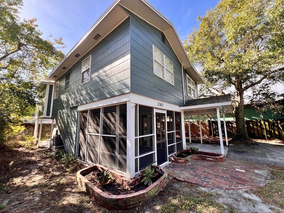 For Sale: $315,000 (4 beds, 2 baths, 1418 Square Feet)