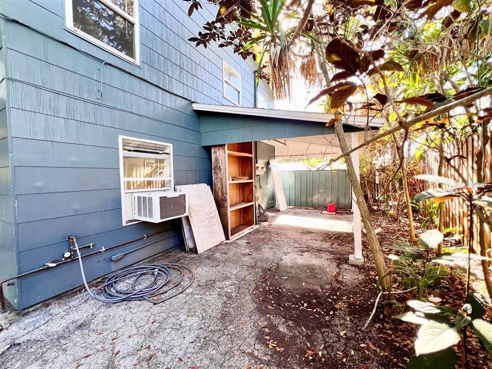 For Sale: $315,000 (4 beds, 2 baths, 1418 Square Feet)