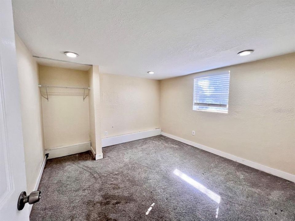 For Sale: $315,000 (4 beds, 2 baths, 1418 Square Feet)