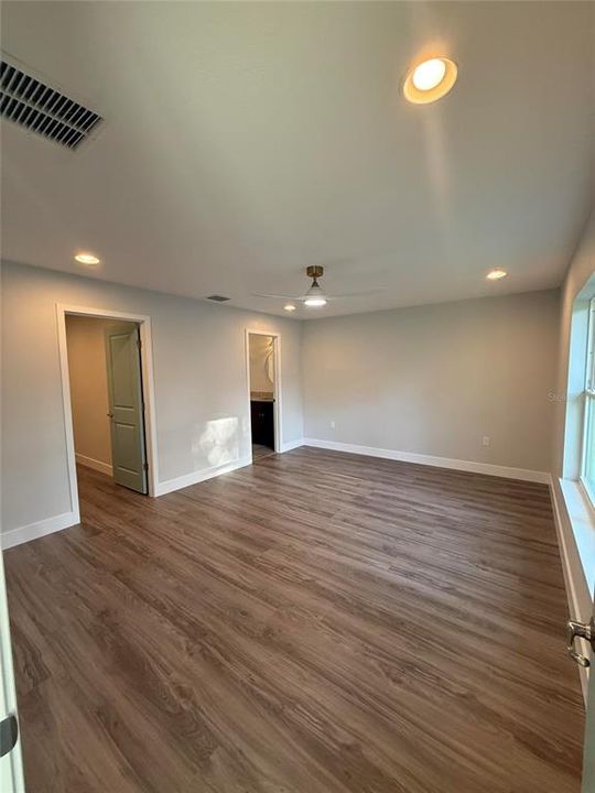 На продажу: $372,000 (3 спален, 2 ванн, 1485 Квадратных фут)