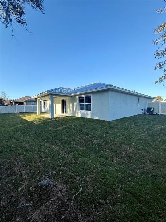 На продажу: $372,000 (3 спален, 2 ванн, 1485 Квадратных фут)