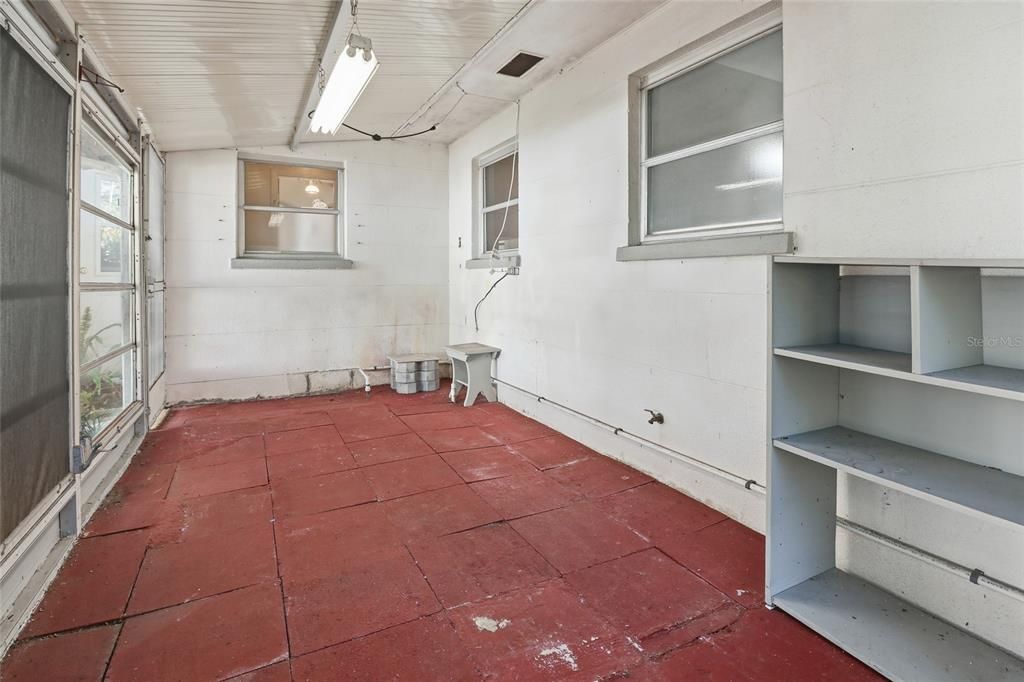 待售: $298,500 (2 贝兹, 2 浴室, 1400 平方英尺)