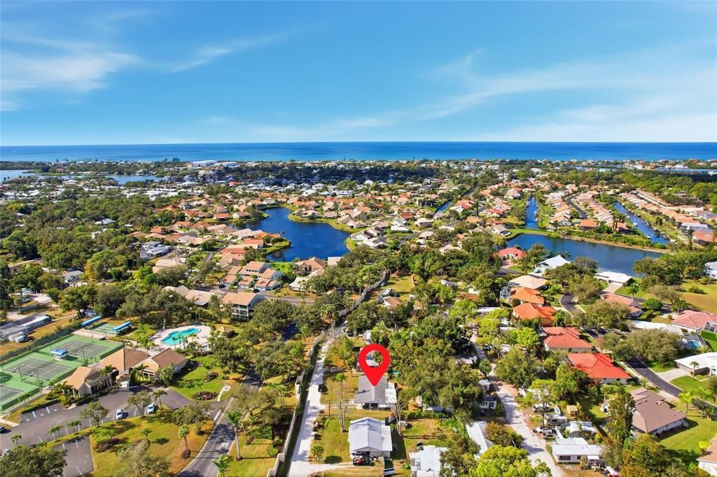 待售: $298,500 (2 贝兹, 2 浴室, 1400 平方英尺)