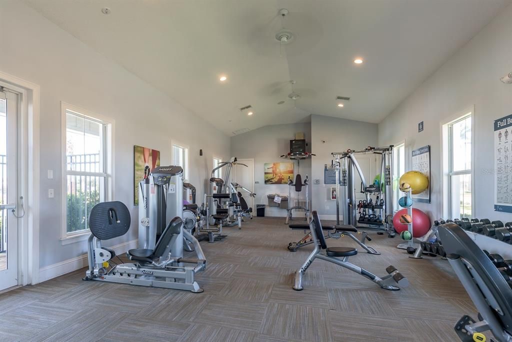 待售: $320,000 (3 贝兹, 2 浴室, 1673 平方英尺)