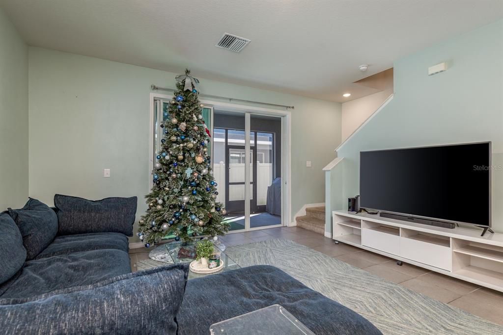 待售: $320,000 (3 贝兹, 2 浴室, 1673 平方英尺)