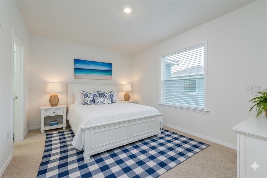 待售: $320,000 (3 贝兹, 2 浴室, 1673 平方英尺)