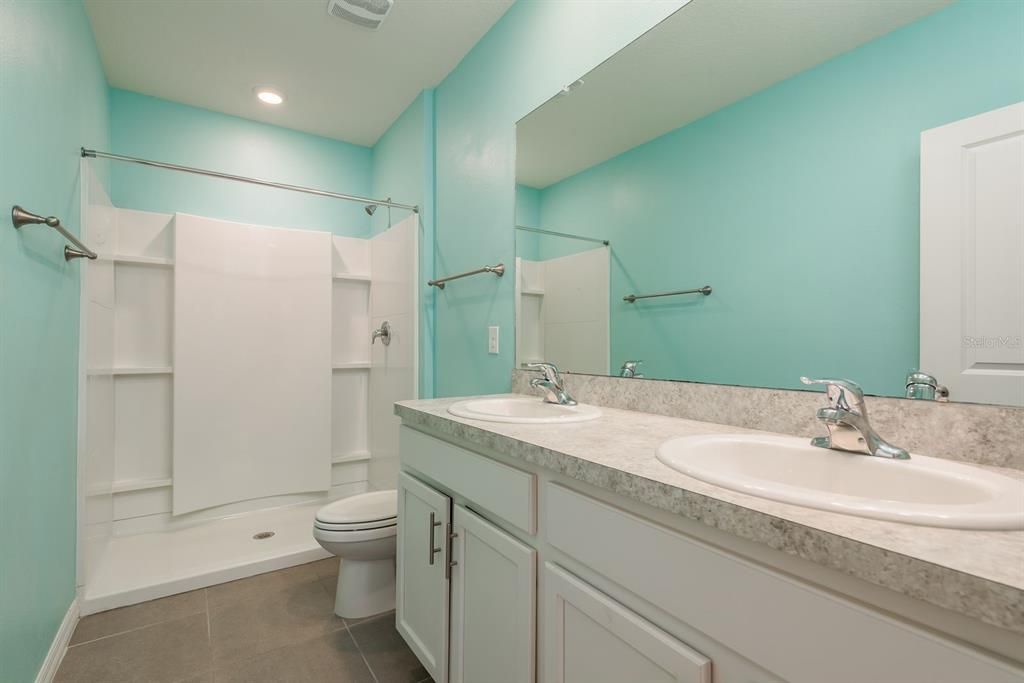 待售: $320,000 (3 贝兹, 2 浴室, 1673 平方英尺)