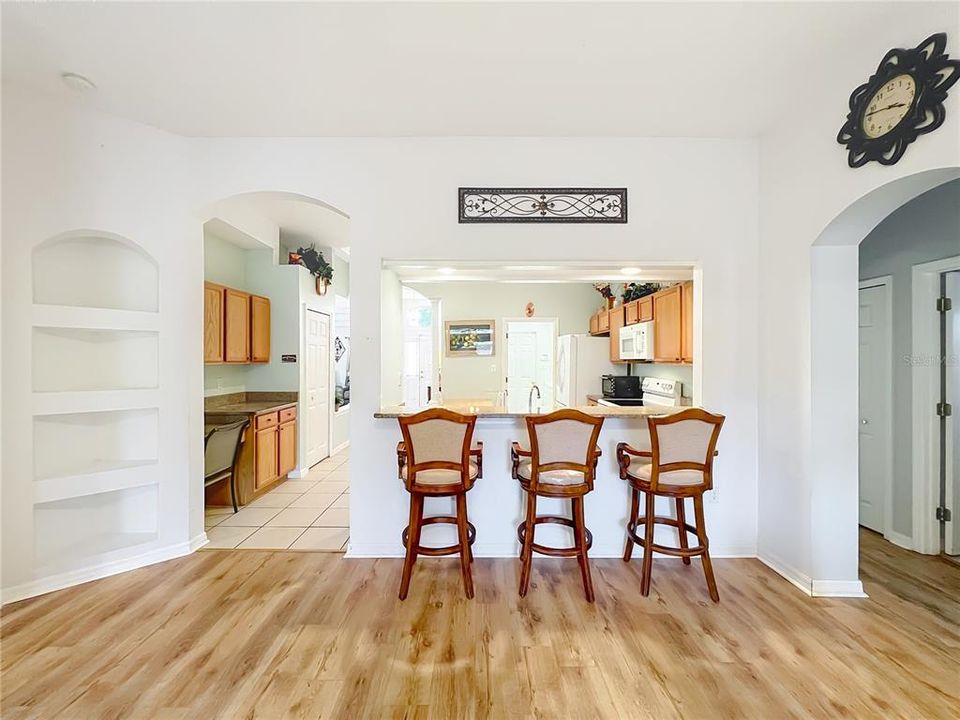 For Sale: $390,500 (3 beds, 2 baths, 1750 Square Feet)