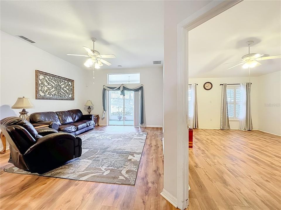 For Sale: $390,500 (3 beds, 2 baths, 1750 Square Feet)