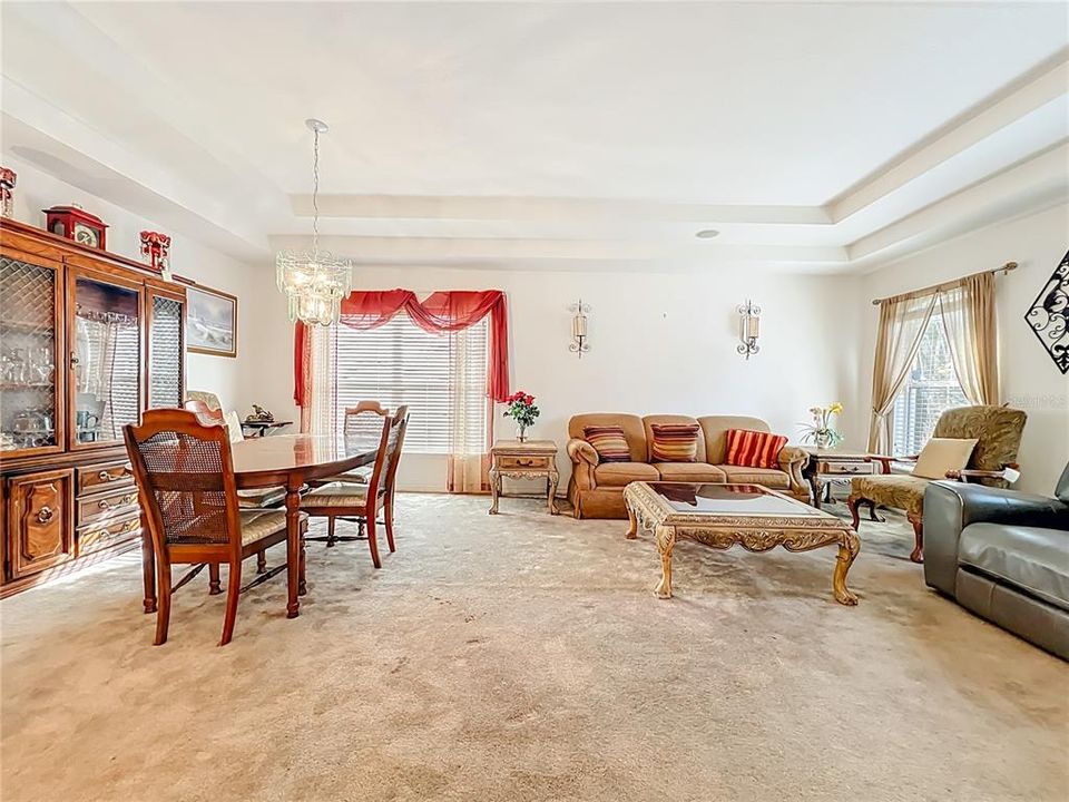 For Sale: $390,500 (3 beds, 2 baths, 1750 Square Feet)