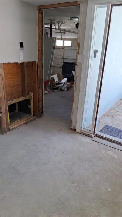 待售: $178,990 (4 贝兹, 2 浴室, 2155 平方英尺)