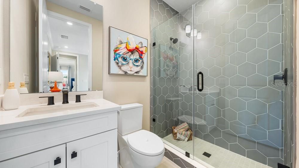 En Venta: $649,999 (5 camas, 4 baños, 3835 Pies cuadrados)