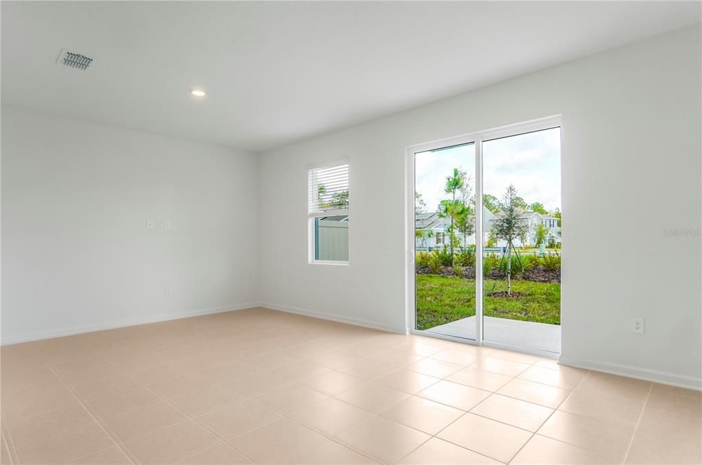 В аренду: $1,950 (3 спален, 2 ванн, 1834 Квадратных фут)