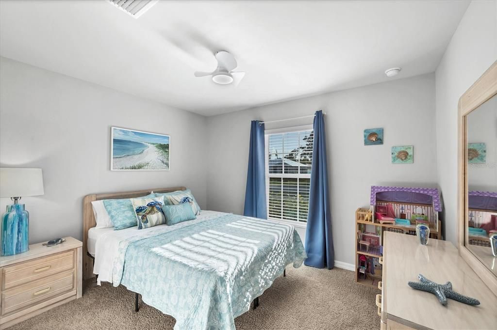 For Sale: $280,000 (3 beds, 2 baths, 1367 Square Feet)