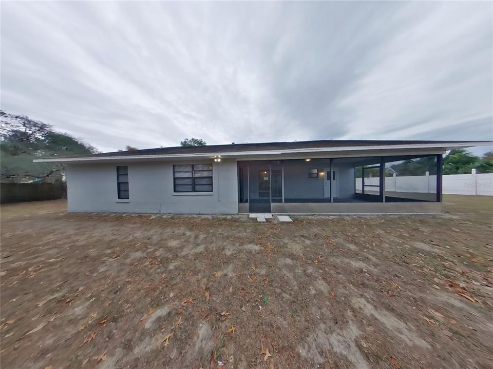 В аренду: $2,099 (3 спален, 2 ванн, 1666 Квадратных фут)