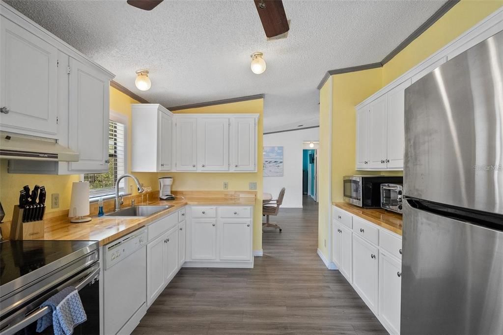 В аренду: $2,500 (3 спален, 2 ванн, 1404 Квадратных фут)