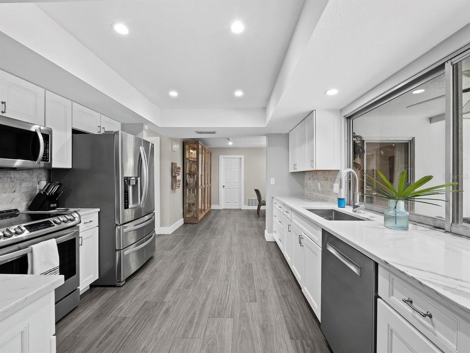 待售: $725,000 (3 贝兹, 2 浴室, 1793 平方英尺)