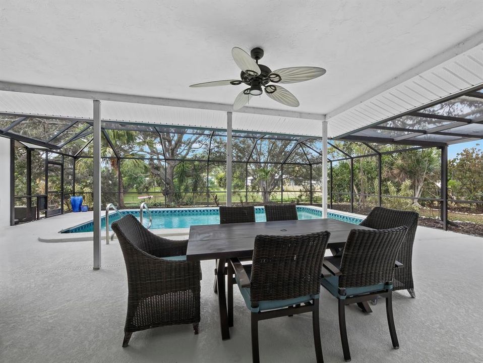 待售: $725,000 (3 贝兹, 2 浴室, 1793 平方英尺)