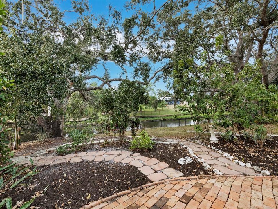 待售: $725,000 (3 贝兹, 2 浴室, 1793 平方英尺)