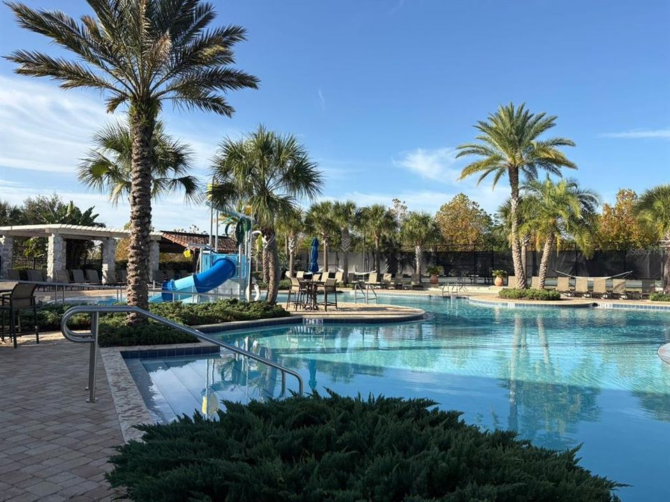 En Renta: $2,950 (4 camas, 3 baños, 2303 Pies cuadrados)