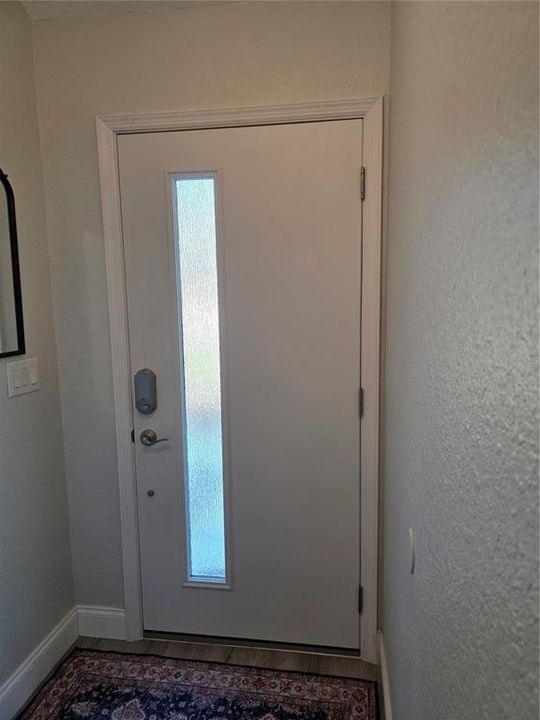 For Sale: $255,000 (3 beds, 2 baths, 1577 Square Feet)