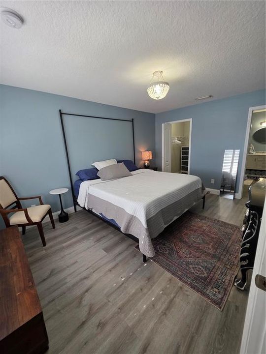 For Sale: $255,000 (3 beds, 2 baths, 1577 Square Feet)