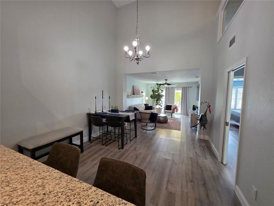 For Sale: $255,000 (3 beds, 2 baths, 1577 Square Feet)