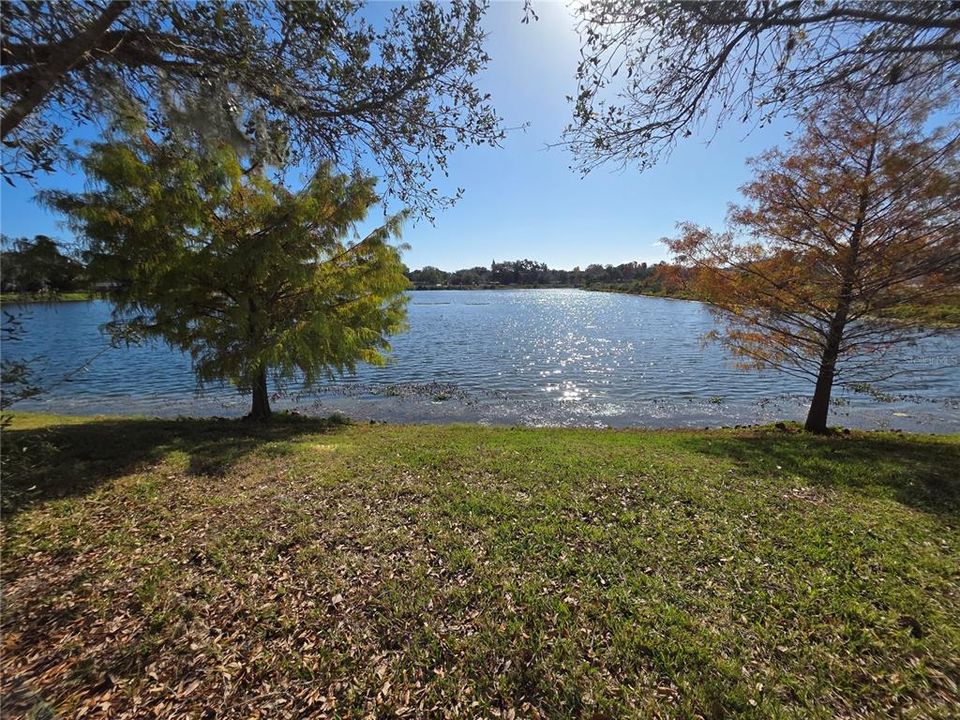 For Sale: $255,000 (3 beds, 2 baths, 1577 Square Feet)