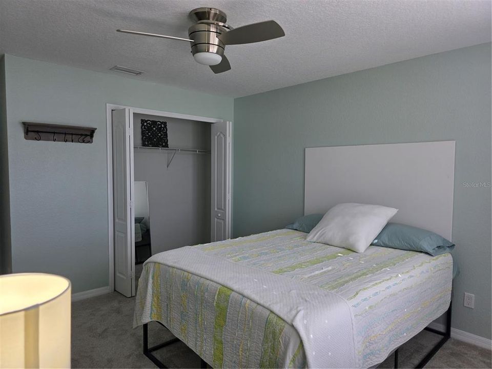 For Sale: $255,000 (3 beds, 2 baths, 1577 Square Feet)