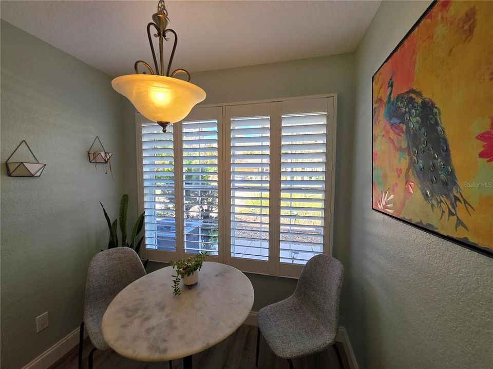 For Sale: $255,000 (3 beds, 2 baths, 1577 Square Feet)