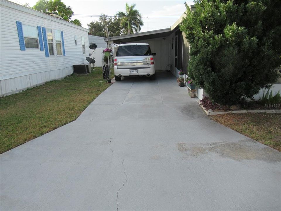 For Sale: $119,900 (2 beds, 1 baths, 528 Square Feet)