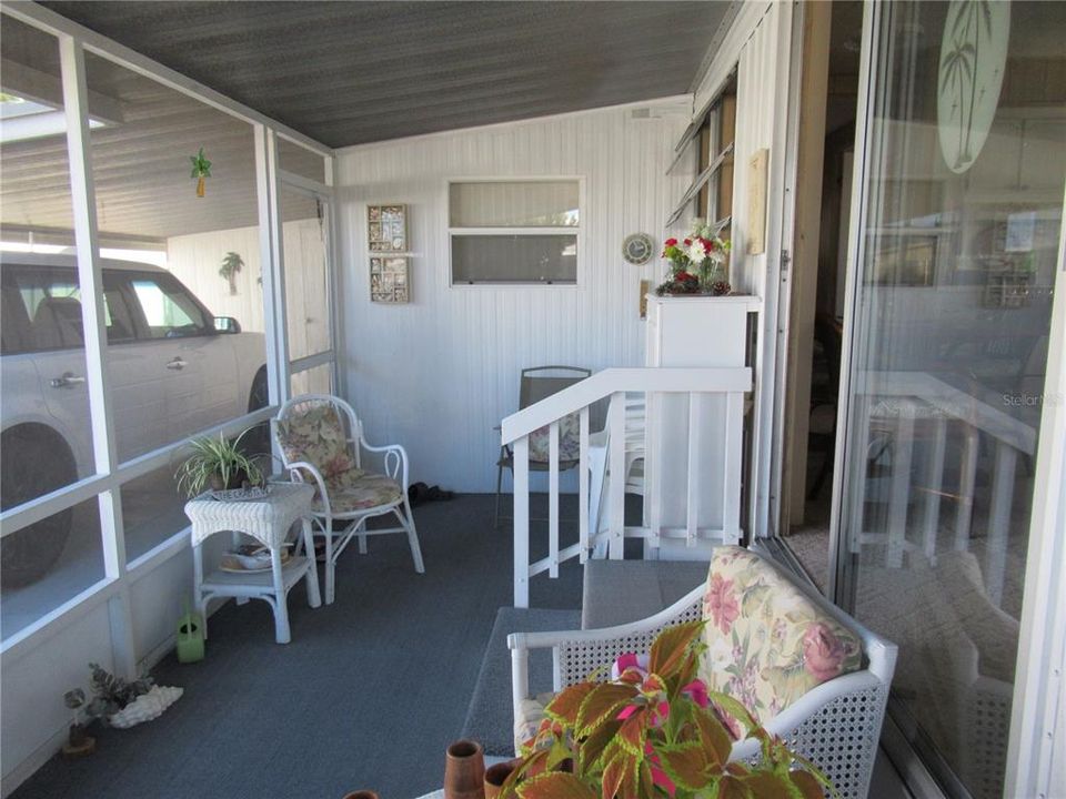 For Sale: $119,900 (2 beds, 1 baths, 528 Square Feet)