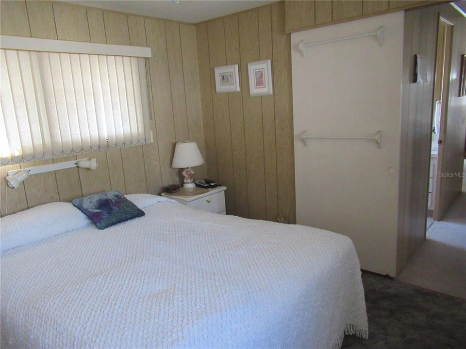 For Sale: $119,900 (2 beds, 1 baths, 528 Square Feet)