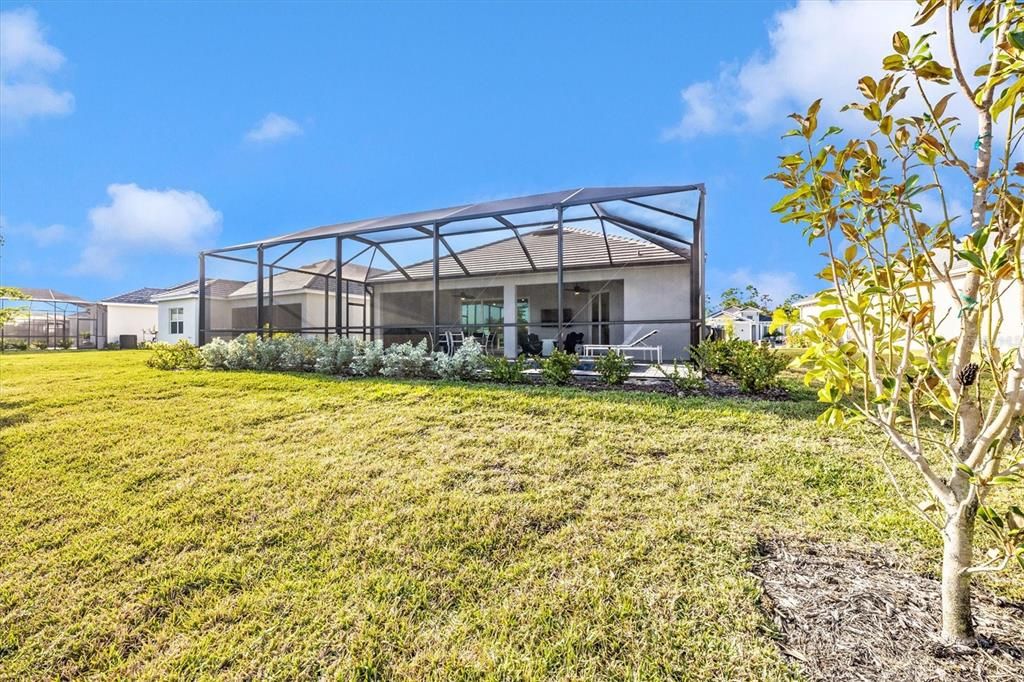 出租: $8,000 (3 贝兹, 2 浴室, 1858 平方英尺)