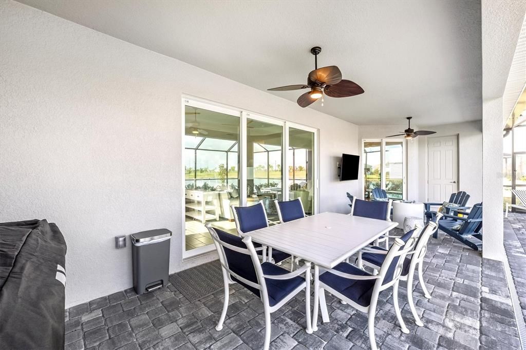 出租: $8,000 (3 贝兹, 2 浴室, 1858 平方英尺)