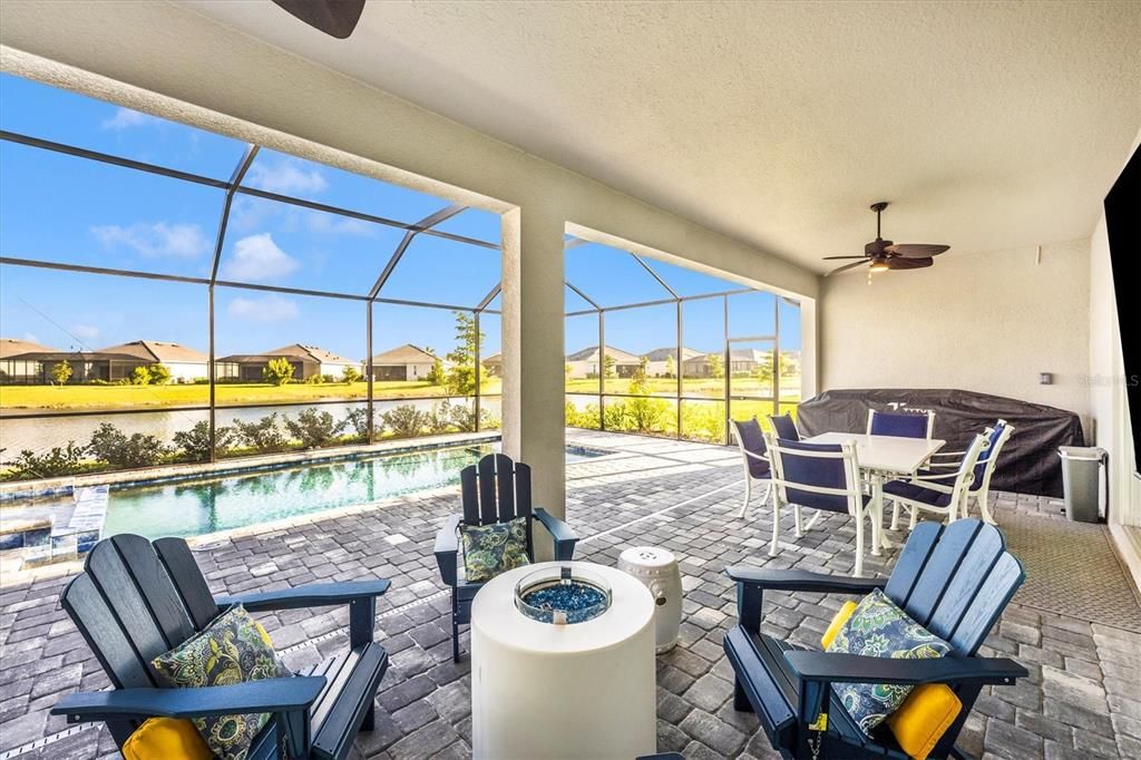 出租: $8,000 (3 贝兹, 2 浴室, 1858 平方英尺)