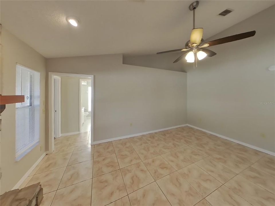 В аренду: $1,899 (3 спален, 2 ванн, 2680 Квадратных фут)