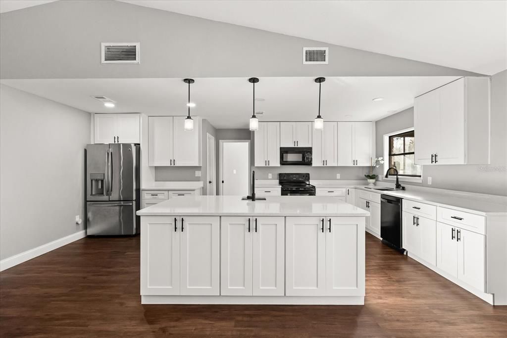 For Sale: $419,900 (3 beds, 2 baths, 2023 Square Feet)