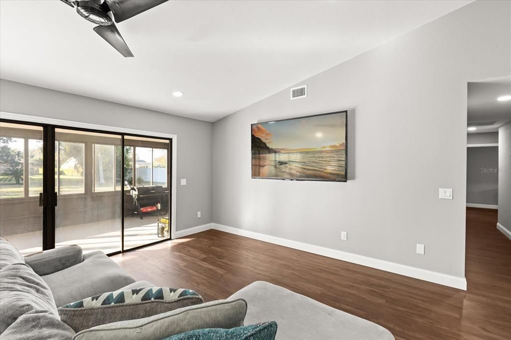 For Sale: $419,900 (3 beds, 2 baths, 2023 Square Feet)