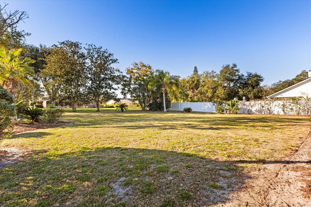 For Sale: $419,900 (3 beds, 2 baths, 2023 Square Feet)