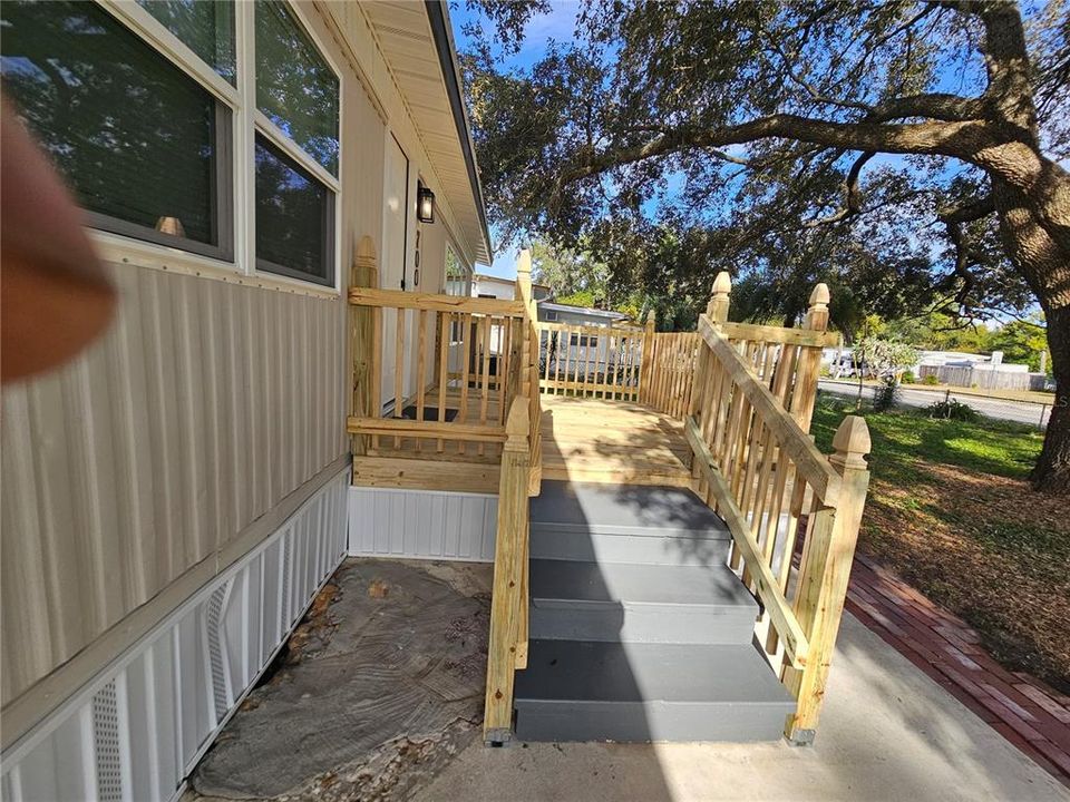 For Sale: $279,000 (3 beds, 2 baths, 1800 Square Feet)