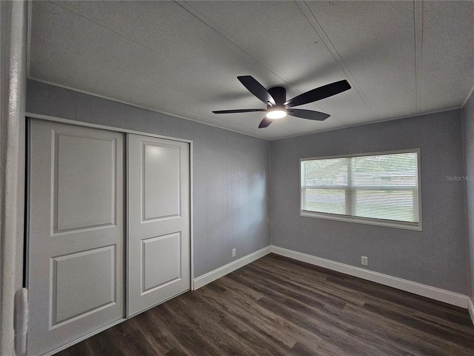 For Sale: $279,000 (3 beds, 2 baths, 1800 Square Feet)