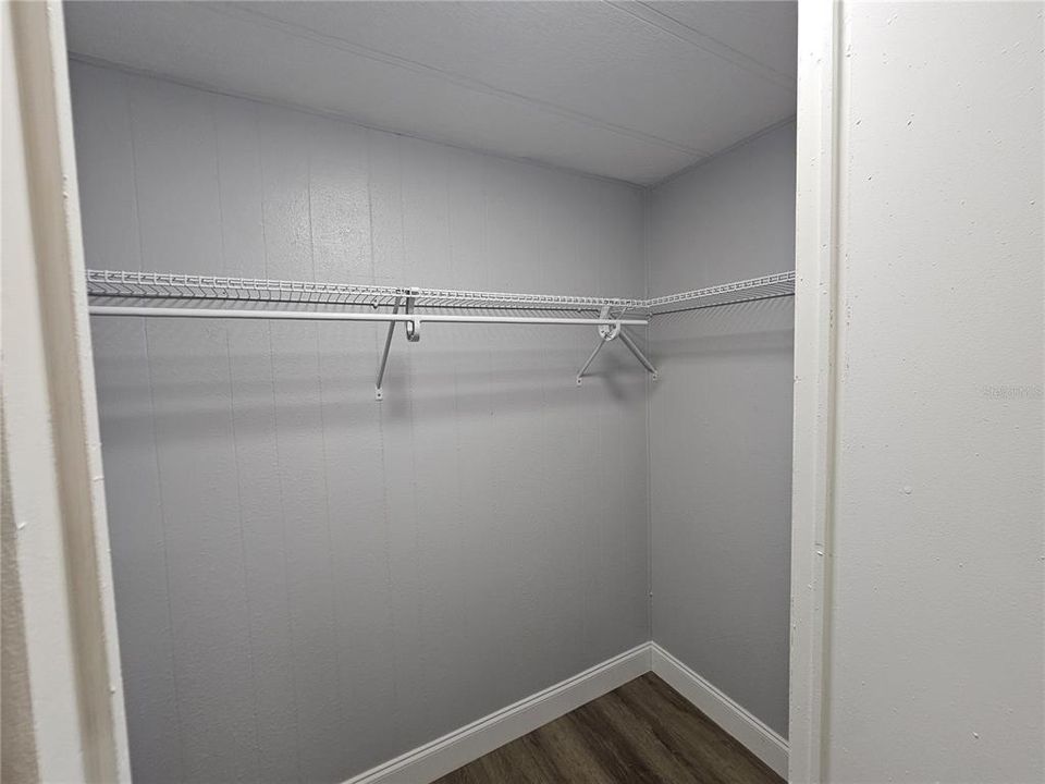 For Sale: $279,000 (3 beds, 2 baths, 1800 Square Feet)