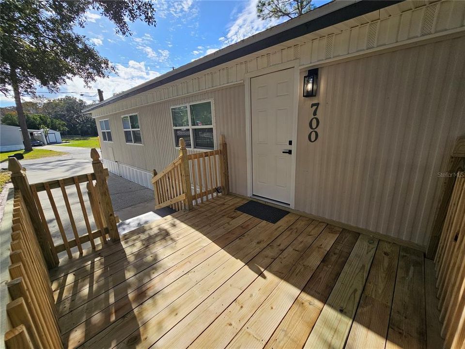 For Sale: $279,000 (3 beds, 2 baths, 1800 Square Feet)