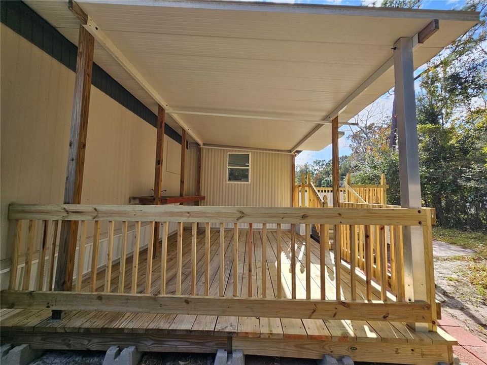 For Sale: $279,000 (3 beds, 2 baths, 1800 Square Feet)