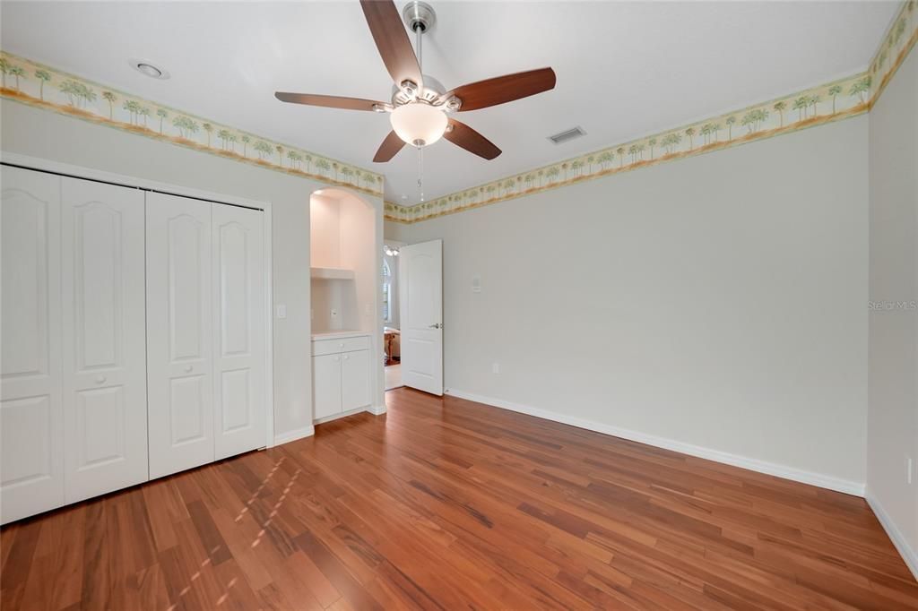 待售: $615,000 (3 贝兹, 2 浴室, 2927 平方英尺)