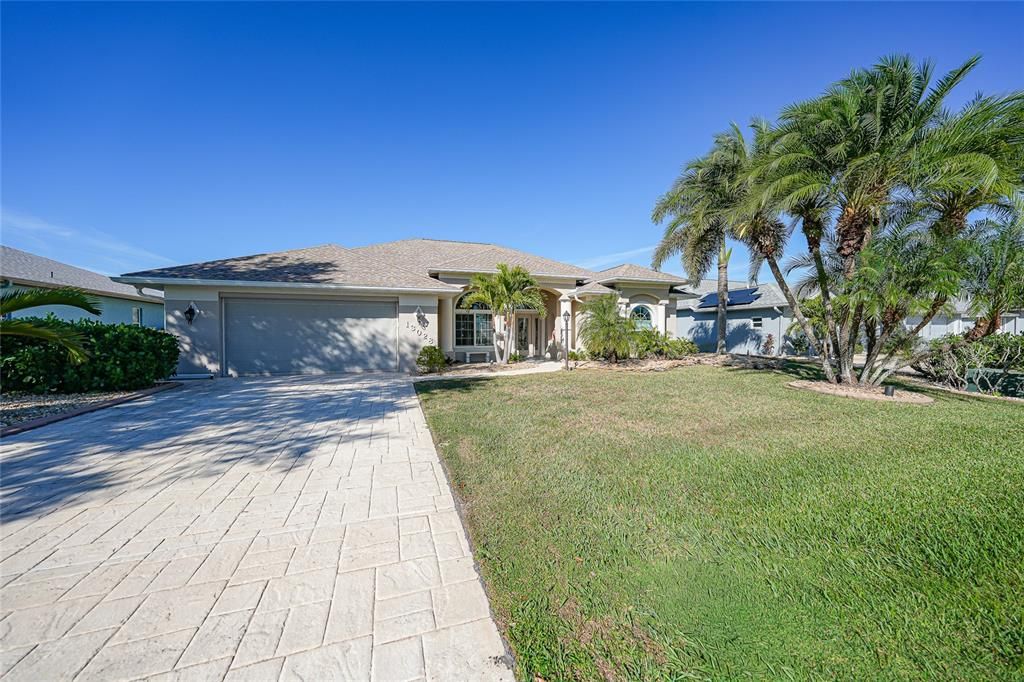 待售: $615,000 (3 贝兹, 2 浴室, 2927 平方英尺)